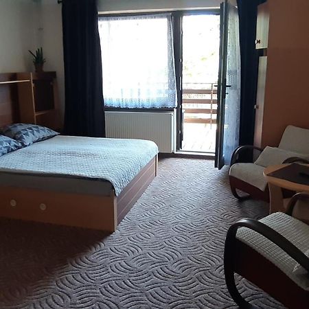 Max Apartamento Liptovský Mikuláš Exterior foto