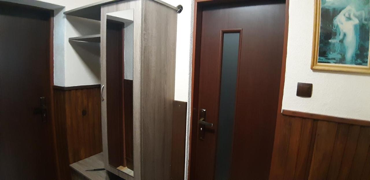 Max Apartamento Liptovský Mikuláš Exterior foto