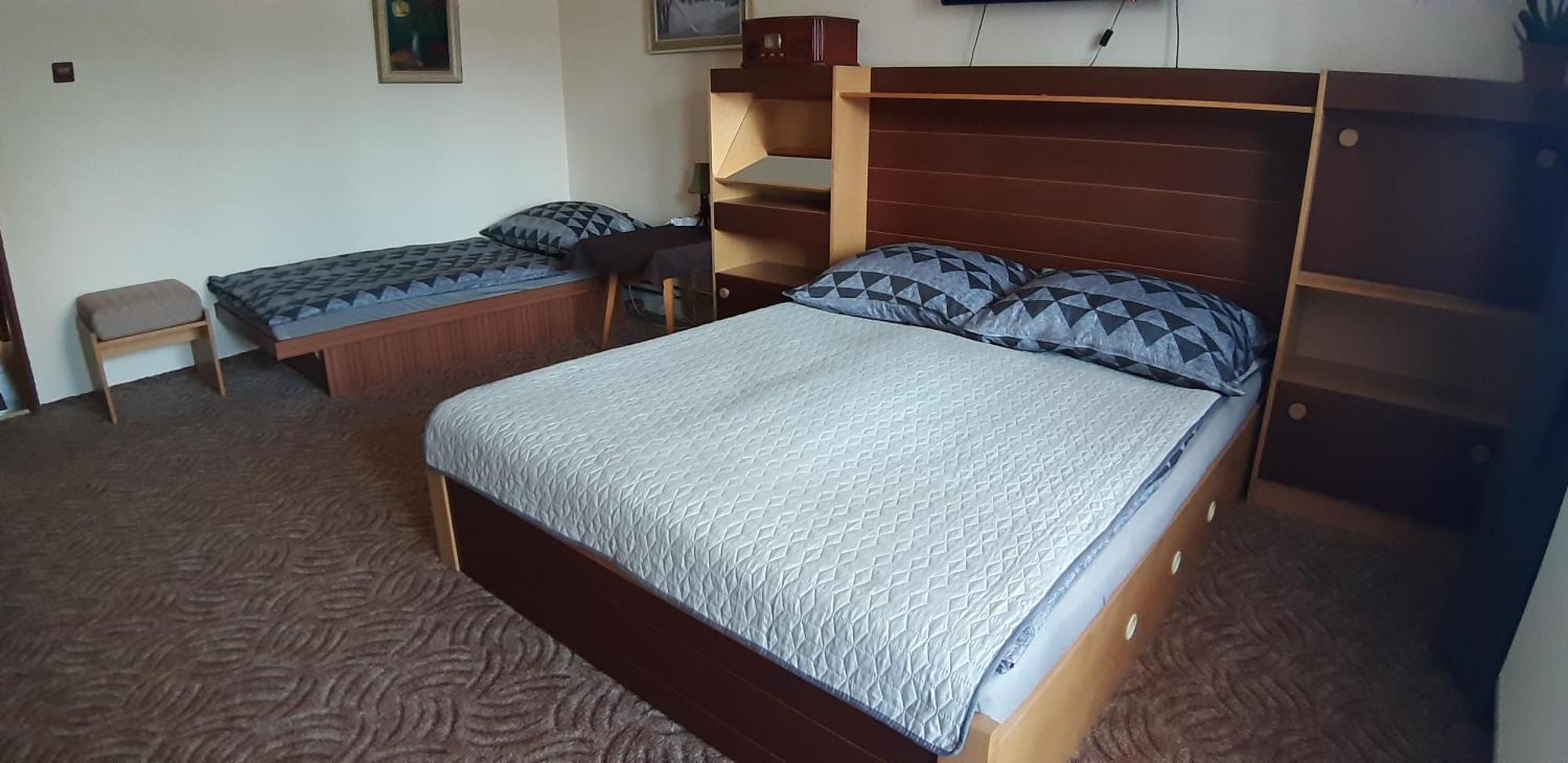 Max Apartamento Liptovský Mikuláš Exterior foto